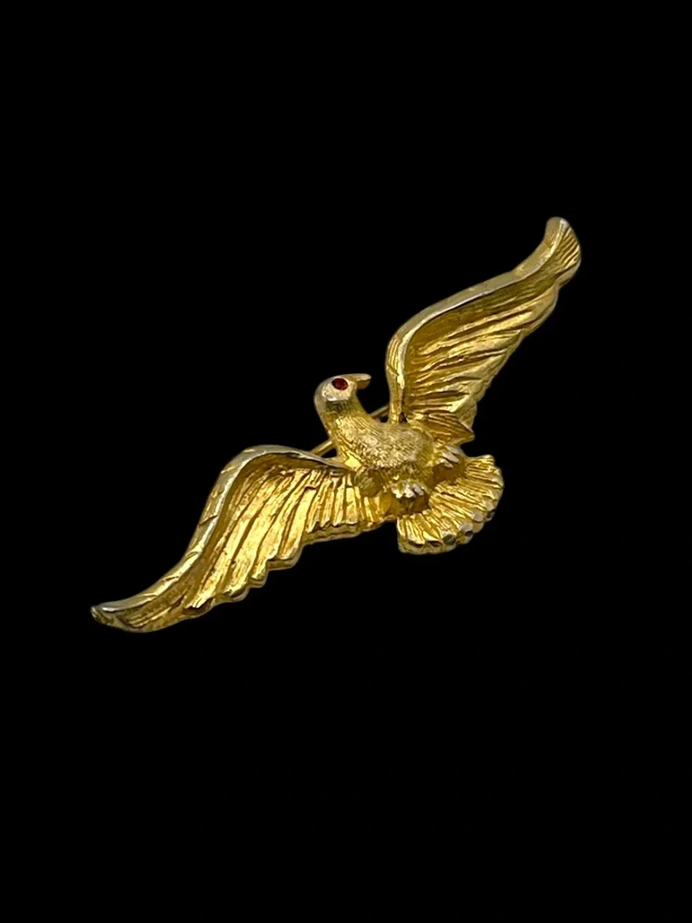 Vintage Gold Tone American Eagle Spread Wings Brooch Pin